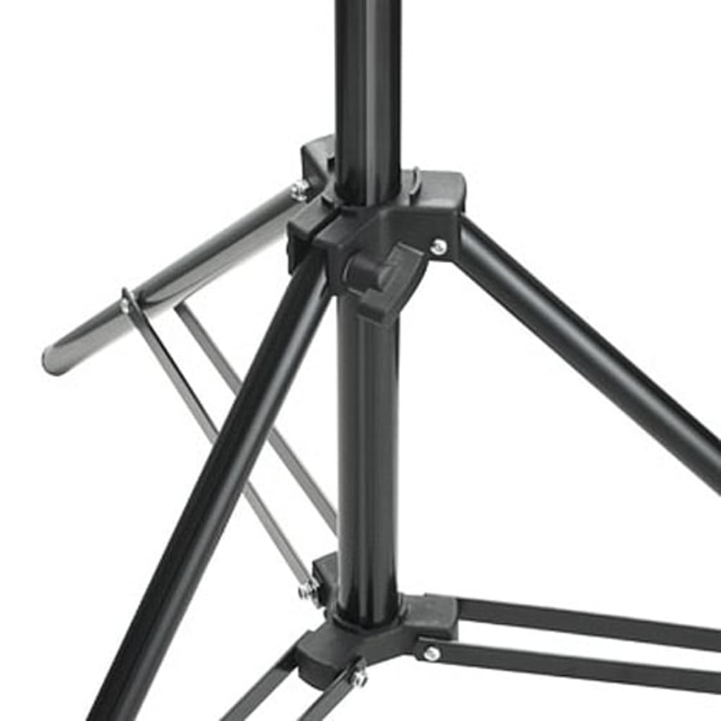 Fotostudiosett med bakgrunn, lamper og parasoller
