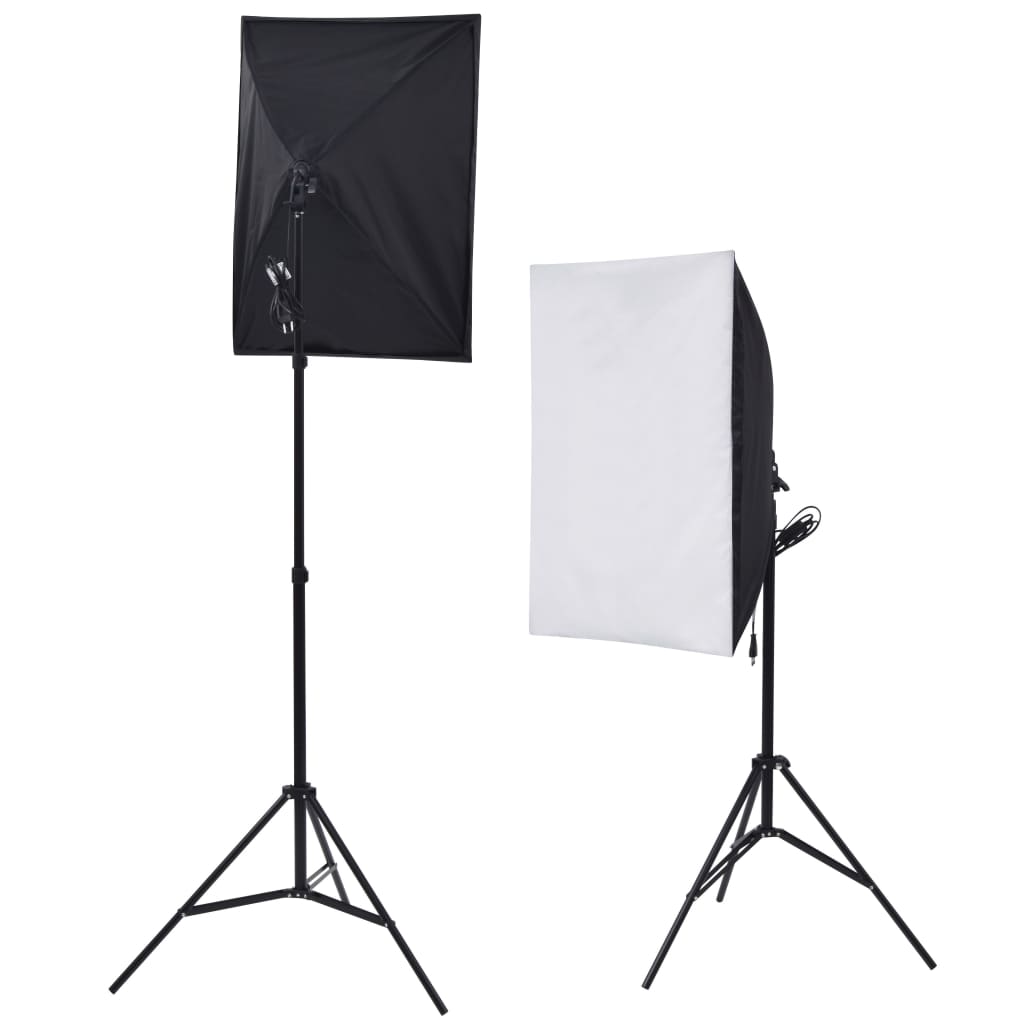 Fotostudiosett med softboks lys, paraplyer, bakgrunn, reflektor
