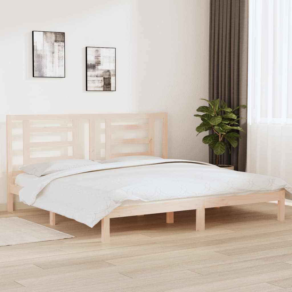 Sengeramme med madrass 200x200 cm heltre furu
