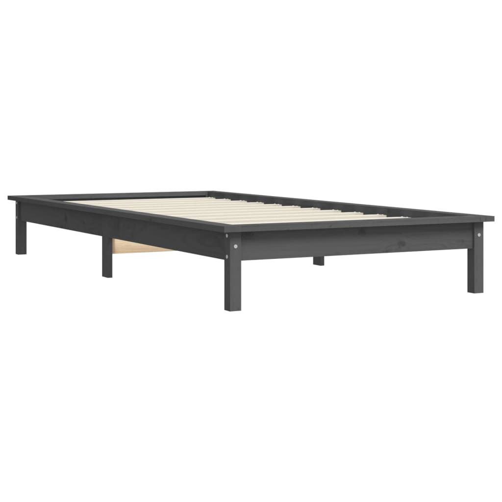 Sengeramme grå heltre furu 100x200 cm