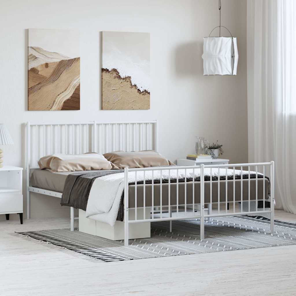 Sengeramme i metall med hode- og fotgavl hvit 135x190 cm
