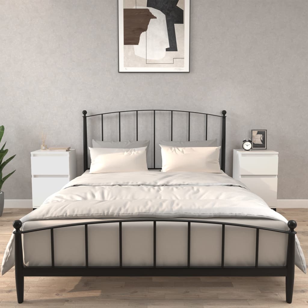 Nattbord 2 stk hvit 40x35x70 cm