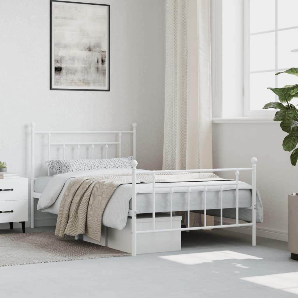 Sengeramme i metall med hode- og fotgavl hvit 100x200 cm