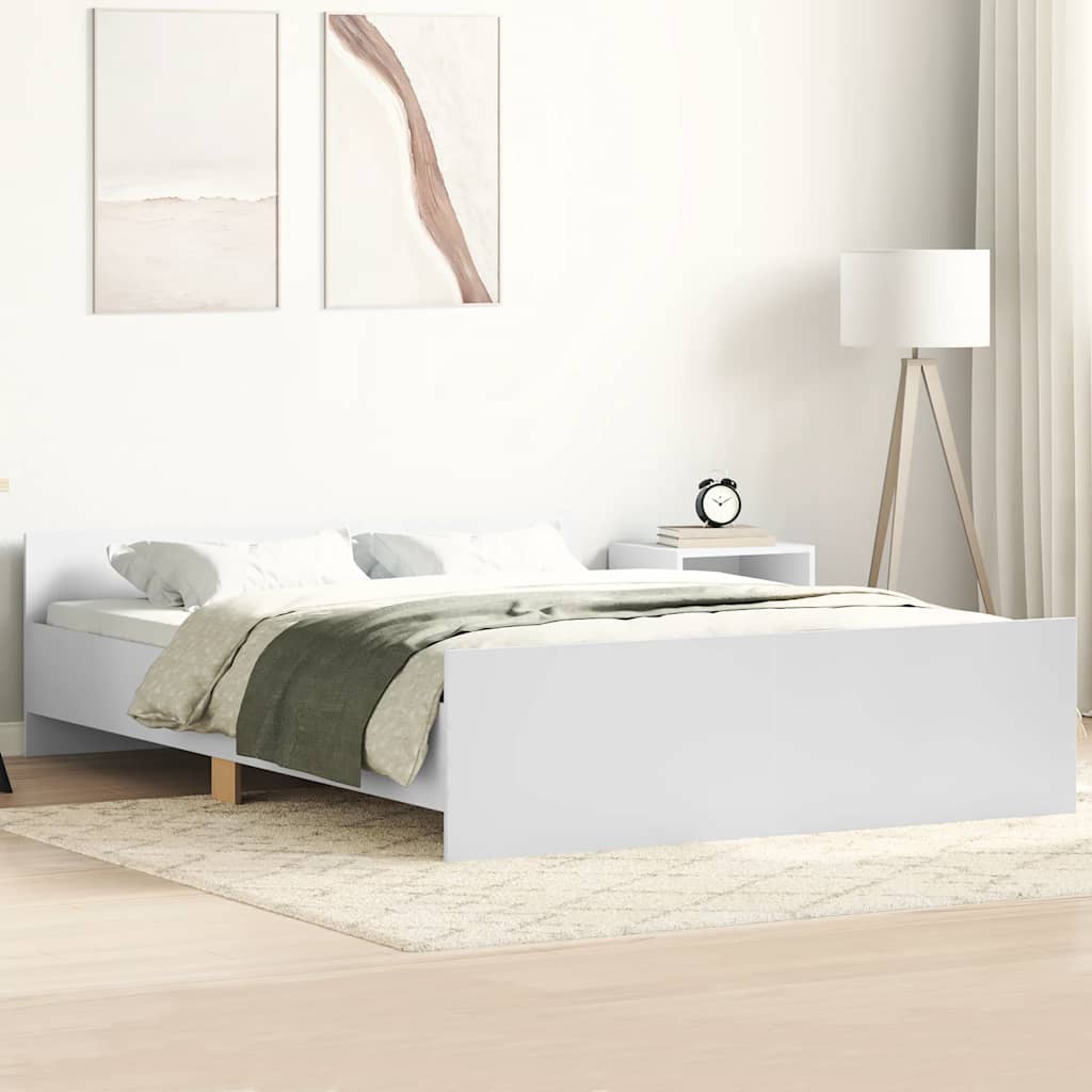 Sengeramme med hode- og fotgavl hvit 150x200 cm
