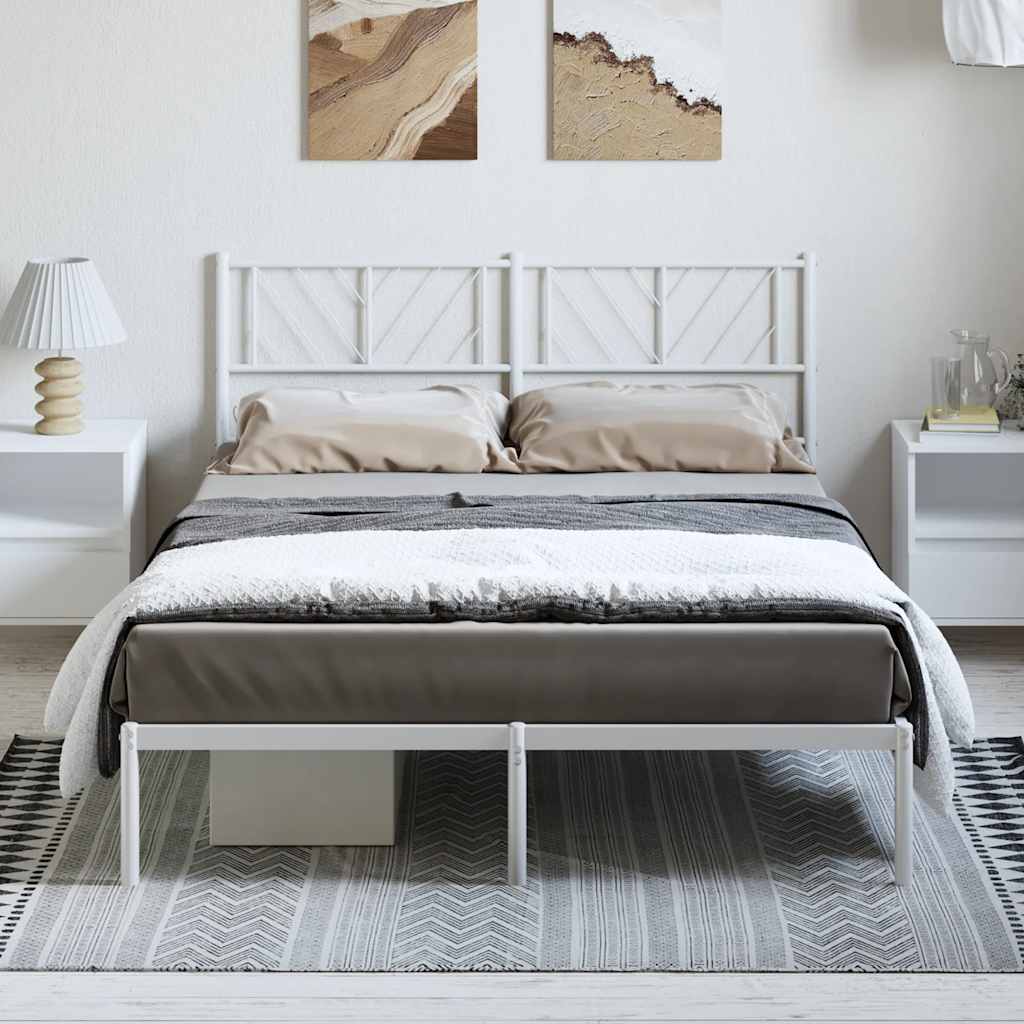 Sengeramme i metall med hodegavl hvit 135x190 cm
