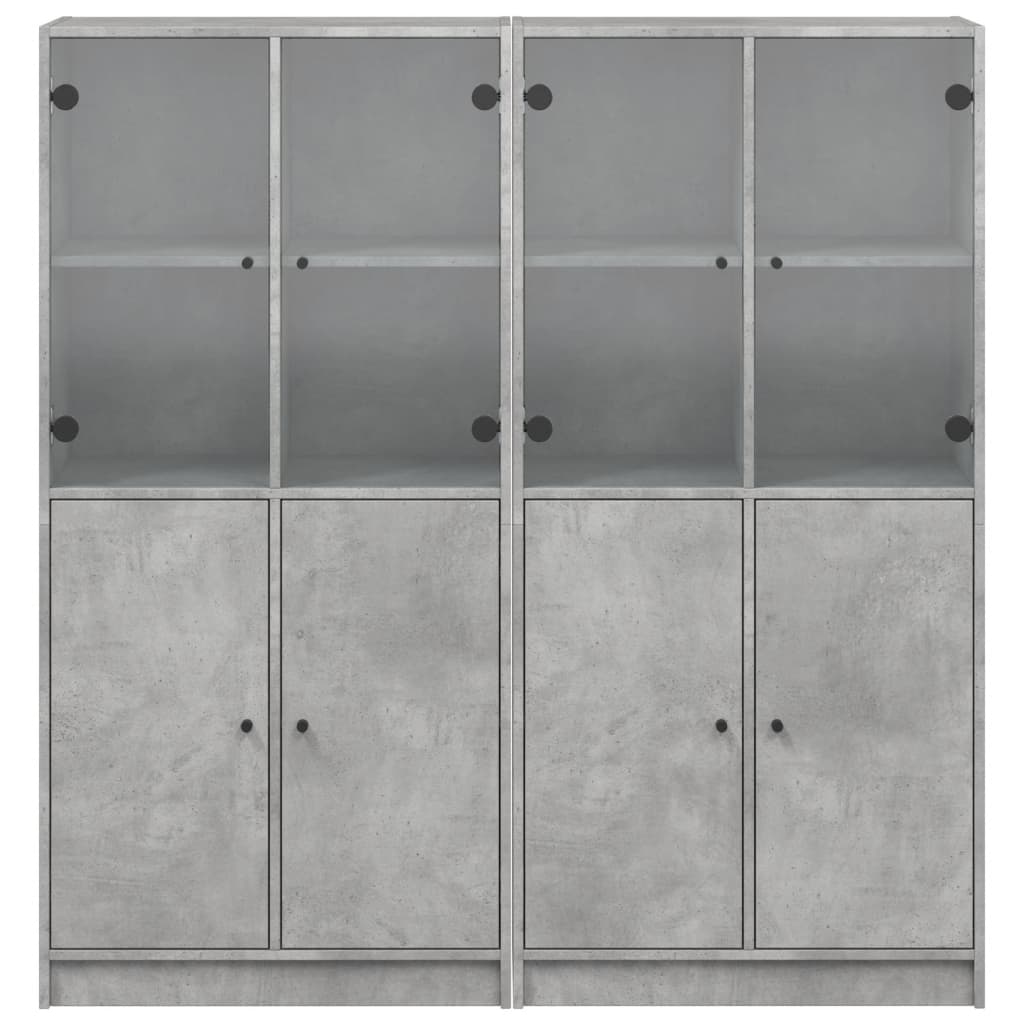 Bokhylle med dører betonggrå 136x37x142 cm konstruert tre