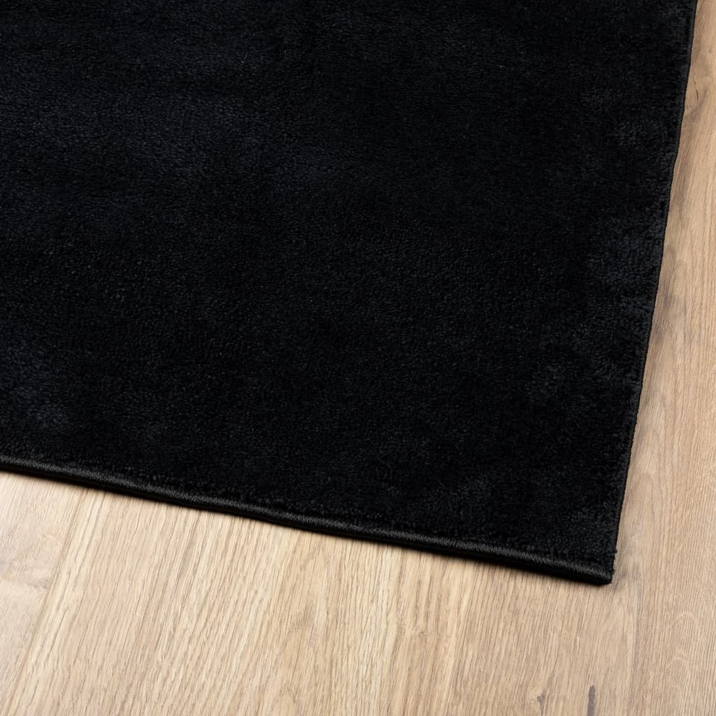 Teppe OVIEDO kort luv svart 140x200 cm