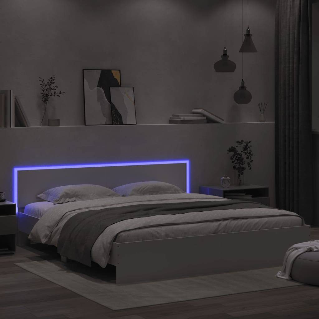 Sengeramme med hodegavl og LED hvit 180x200 cm