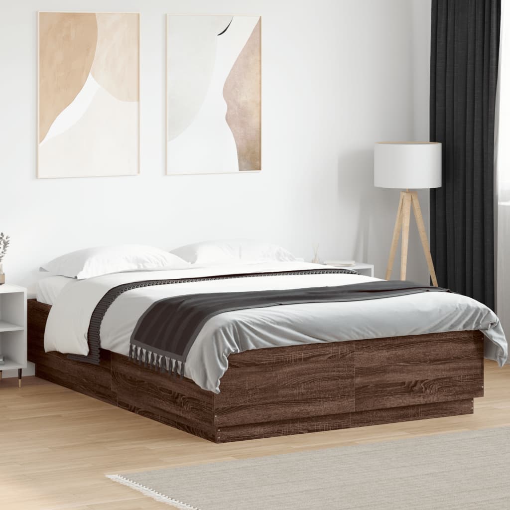 Sengeramme med LED-lys brun eik 120x200 cm konstruert tre