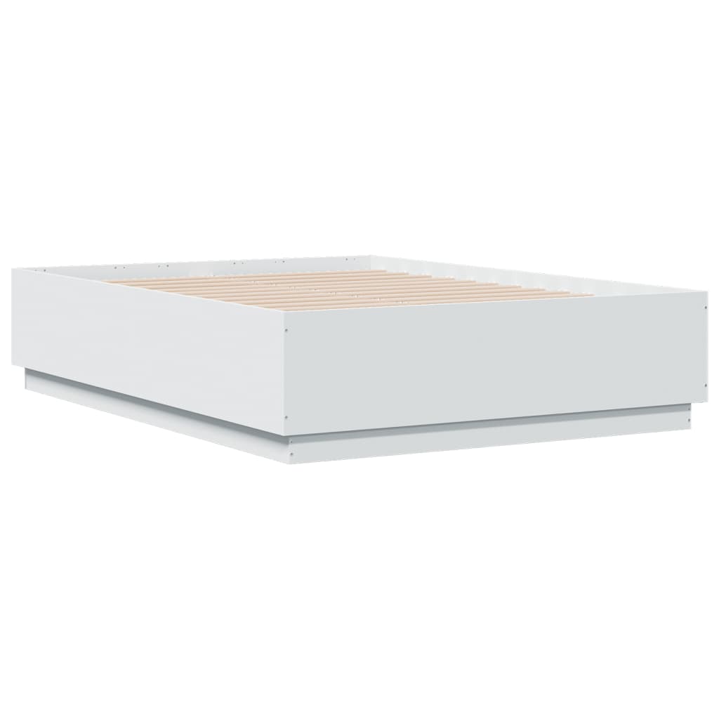 Sengeramme med LED-lys hvit 135x190 cm konstruert tre