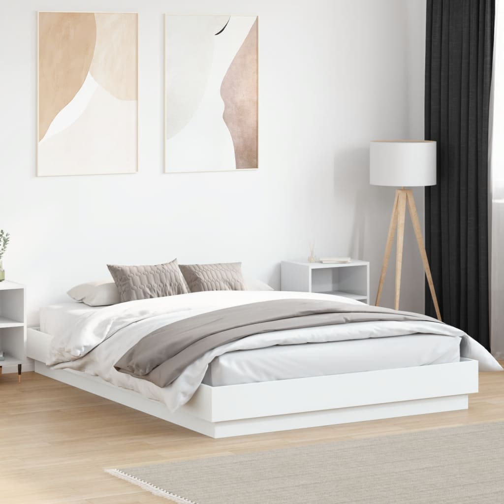 Sengeramme med LED-lys hvit 150x200 cm