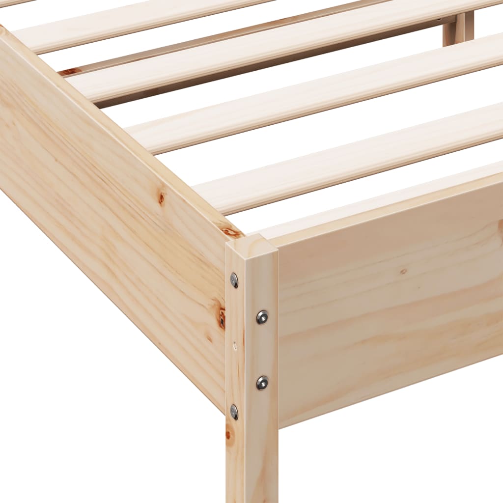 Sengeramme uten madrass hvit 135x190 cm heltre furu
