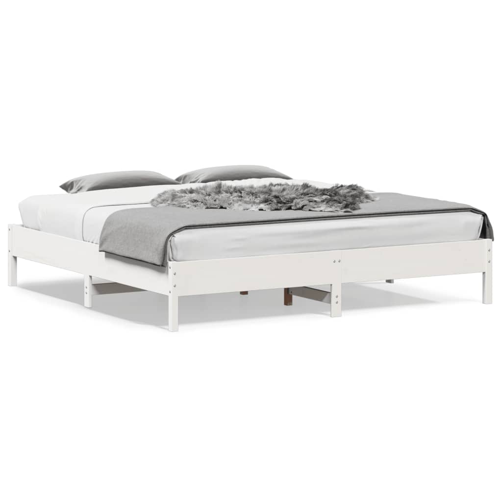 Sengeramme med madrass hvit 200x200 cm heltre furu