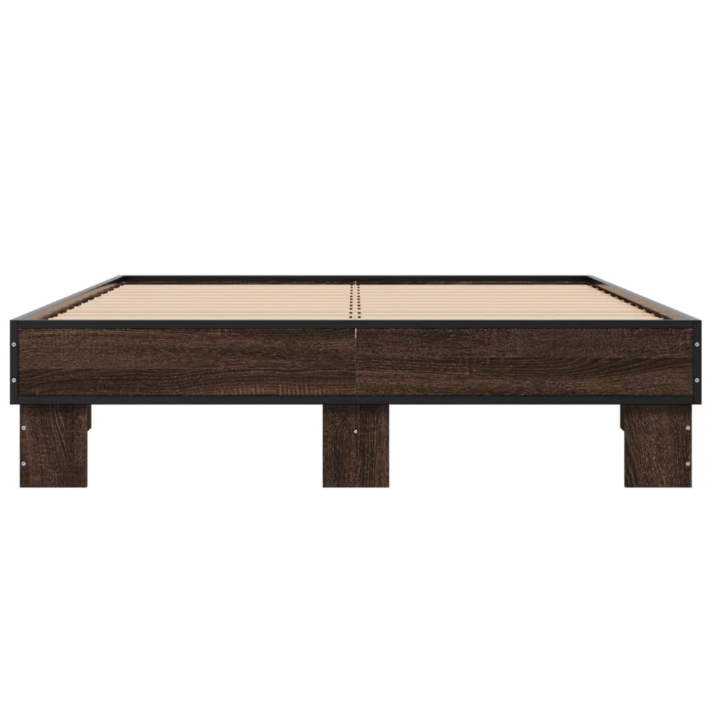 Sengeramme brun eik 135x190 cm konstruert tre og metall