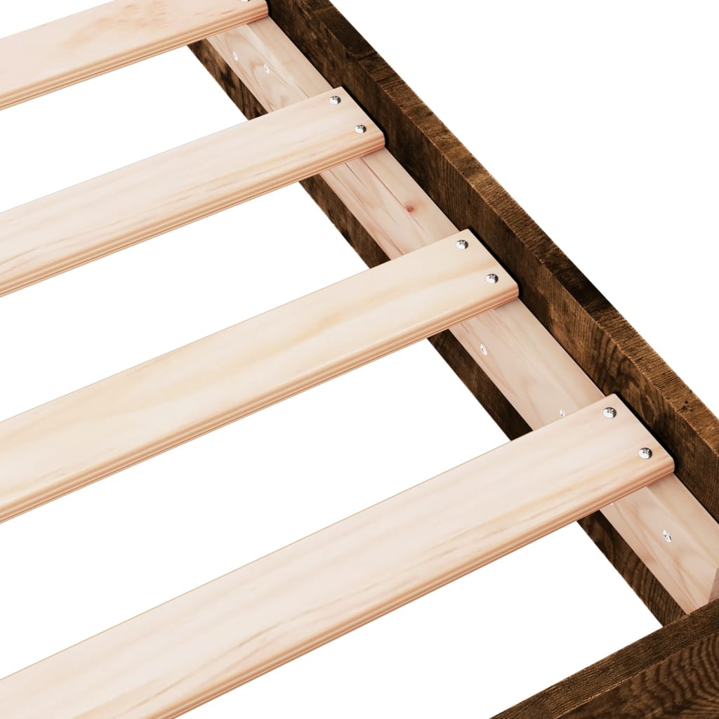 Sengeramme uten madrass røkt eik 140x200 cm konstruert tre