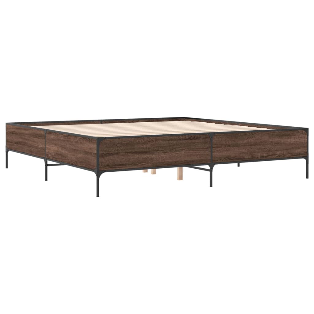 Sengeramme brun eik 200x200 cm konstruert tre og metall