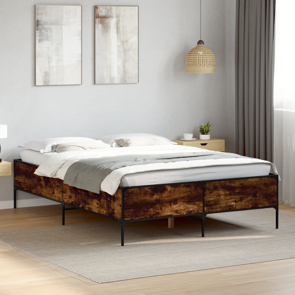 Sengeramme røkt eik 140x190 cm konstruert tre og metall