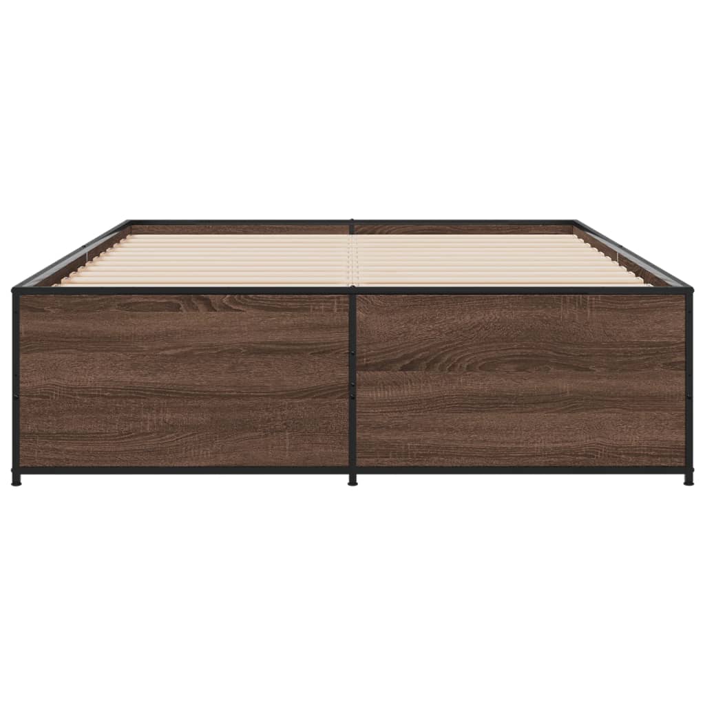 Sengeramme brun eik 135x190 cm konstruert tre og metall