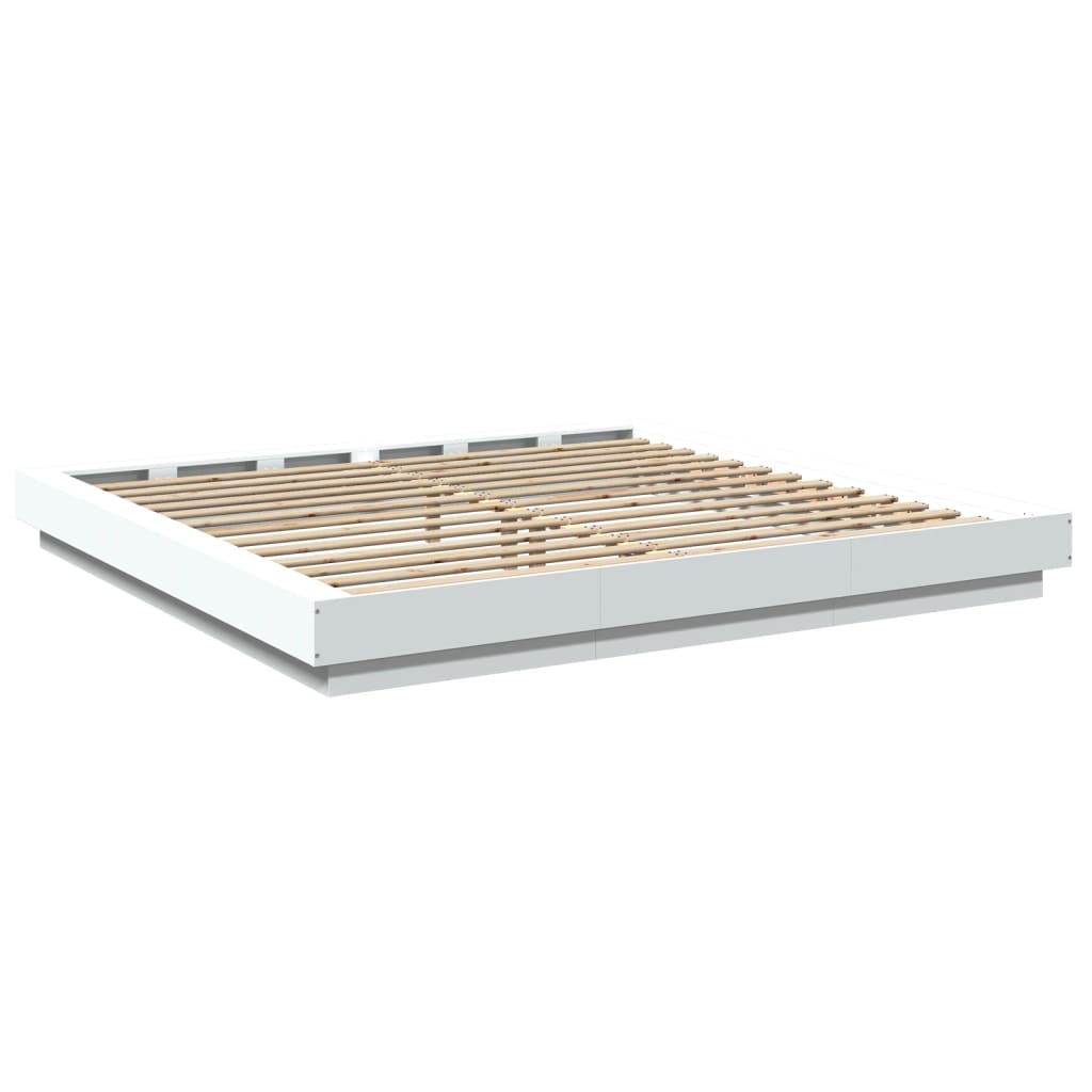Sengeramme med LED-lys hvit 200x200 cm konstruert tre