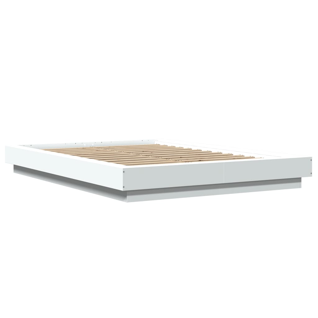 Sengeramme med LED-lys hvit 140x190 cm konstruert tre
