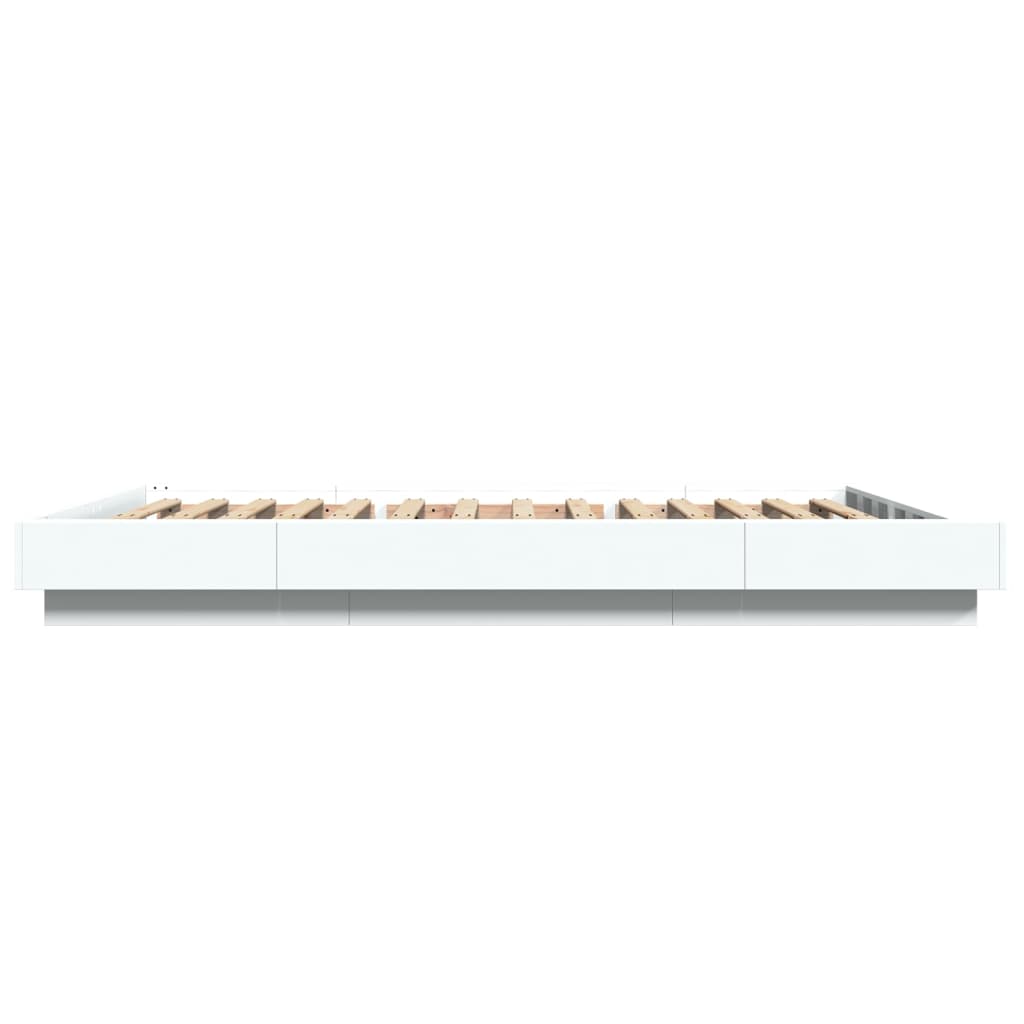 Sengeramme med LED-lys hvit 140x190 cm konstruert tre
