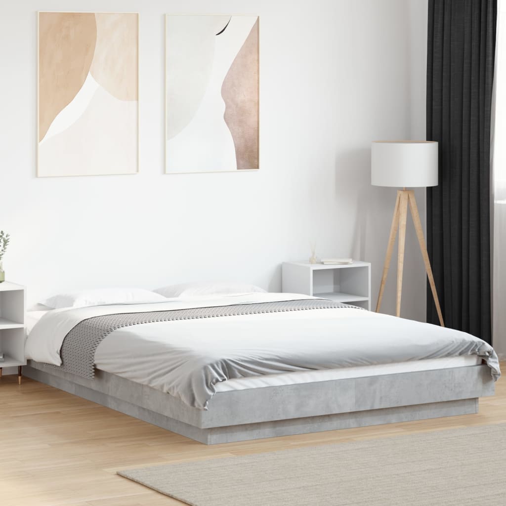Sengeramme med LED-lys betonggrå 140x190 cm konstruert tre
