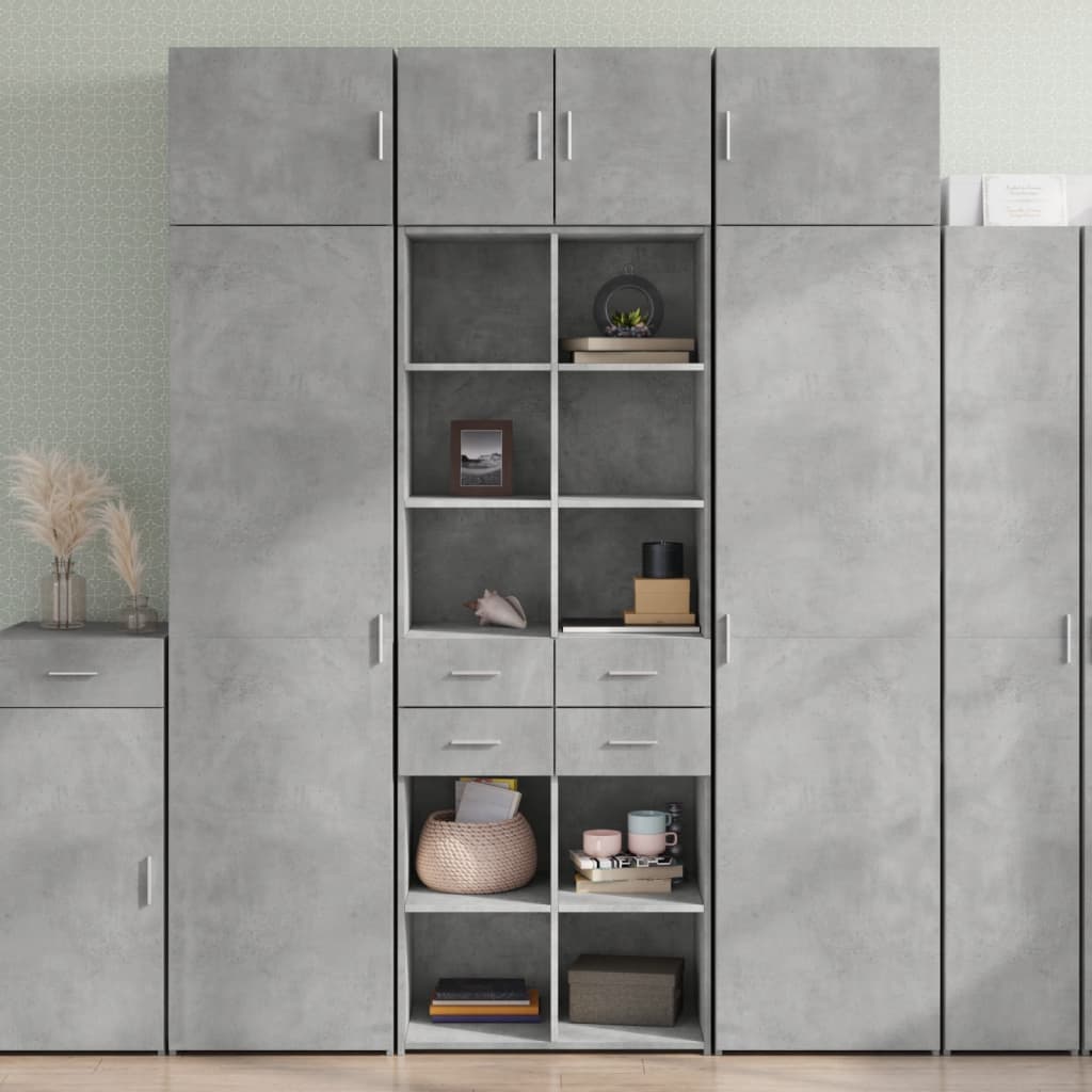 Highboard betonggrå 70x42,5x185 cm konstruert tre
