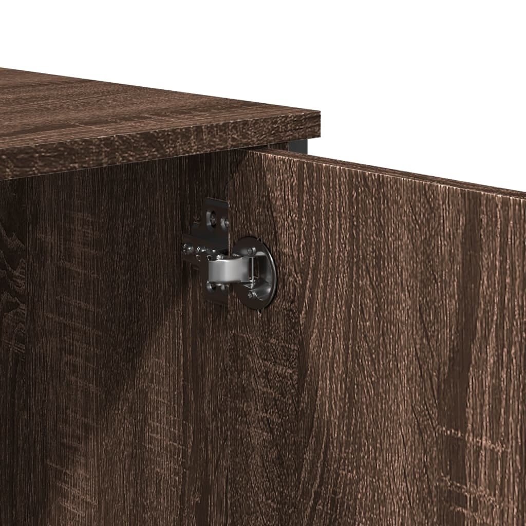 Highboard brun eik 79,5x35,5x137,5 cm konstruert tre