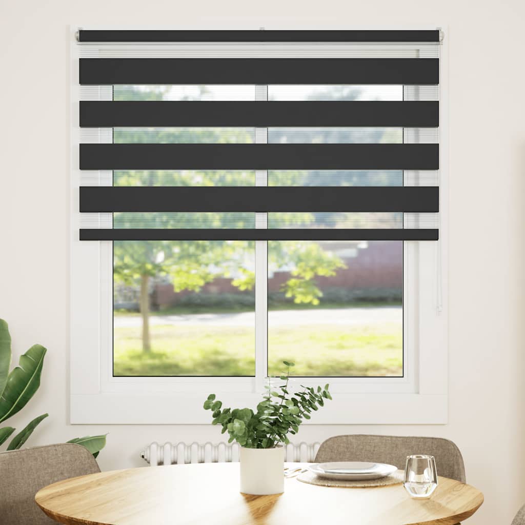 Sebragardin svart 135x150 cm stoff bredde 130,9 cm polyester