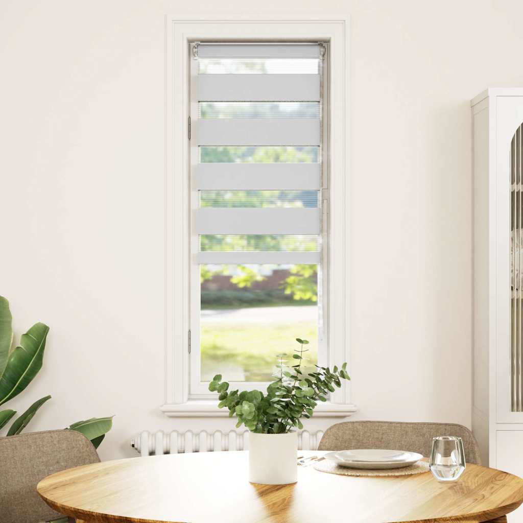 Sebragardin hvit 45x150 cm stoff bredde 40,9 cm polyester