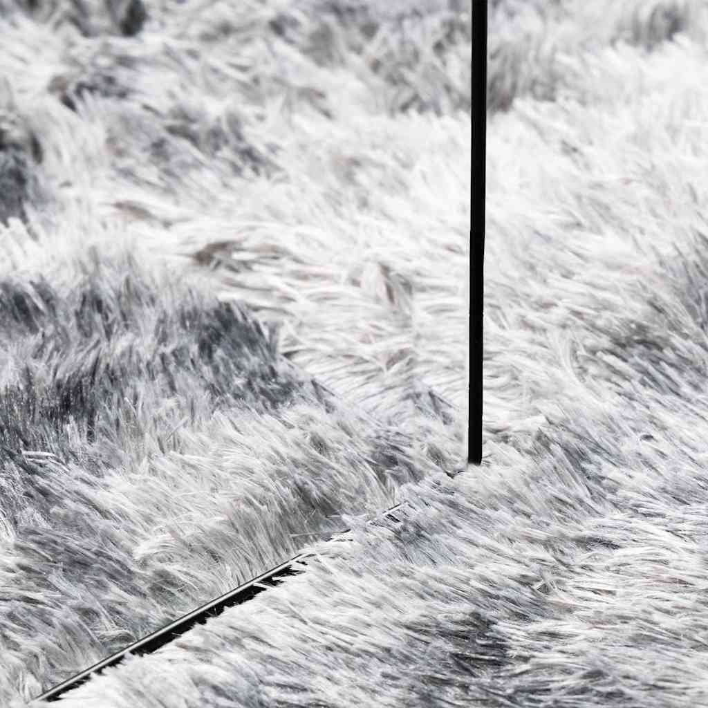 Flossteppe med lang luv NAVARRA lysegrå 240x240 cm polyester