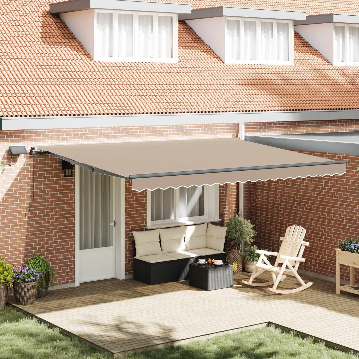 Uttrekkbar markise Beige 450 × 350 cm Stoff og Aluminium