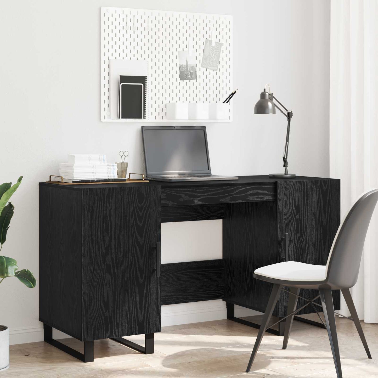 Skrivebord med hylle Svart eik 140 x 50 x 75 cm Konstruert tre