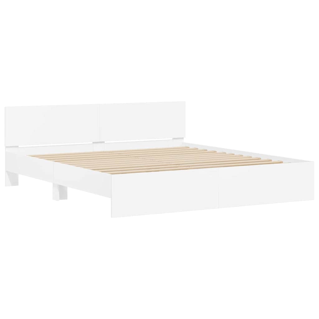 Sengestamme med hodegatt Hvit 137 x 190 cm Konstruert tre