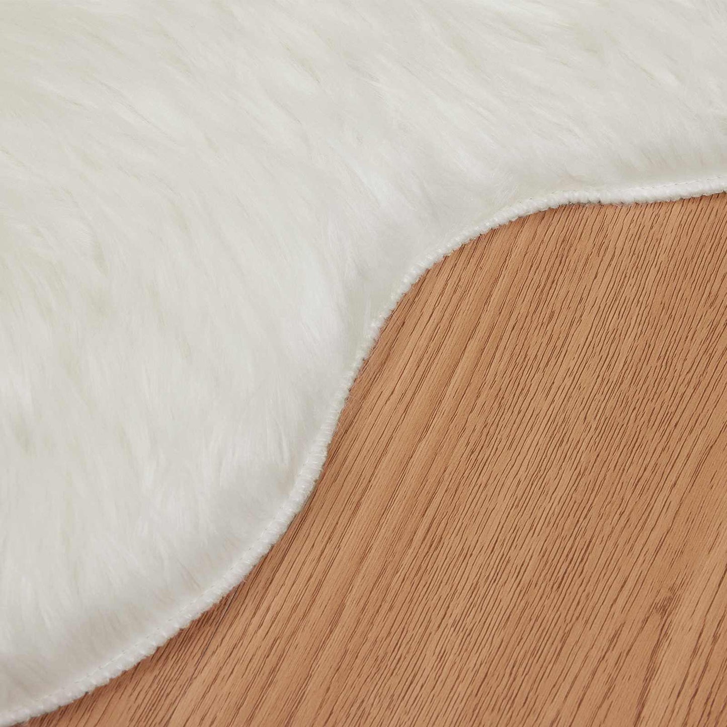 Fusk saueskinnteppe TAFALLA Hvit 60 x 90 cm Polyester