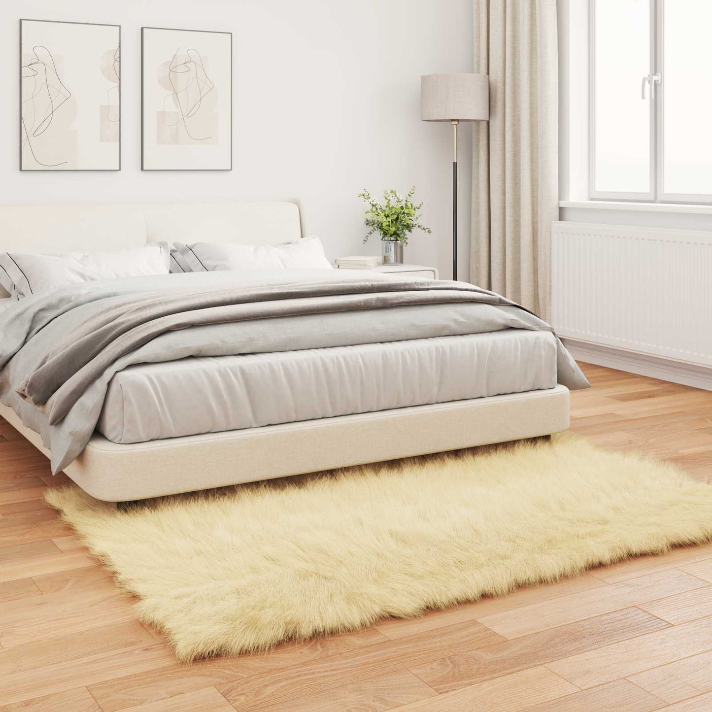 Fusk saueskinnteppe TAFALLA Krem 140 x 200 cm Polyester