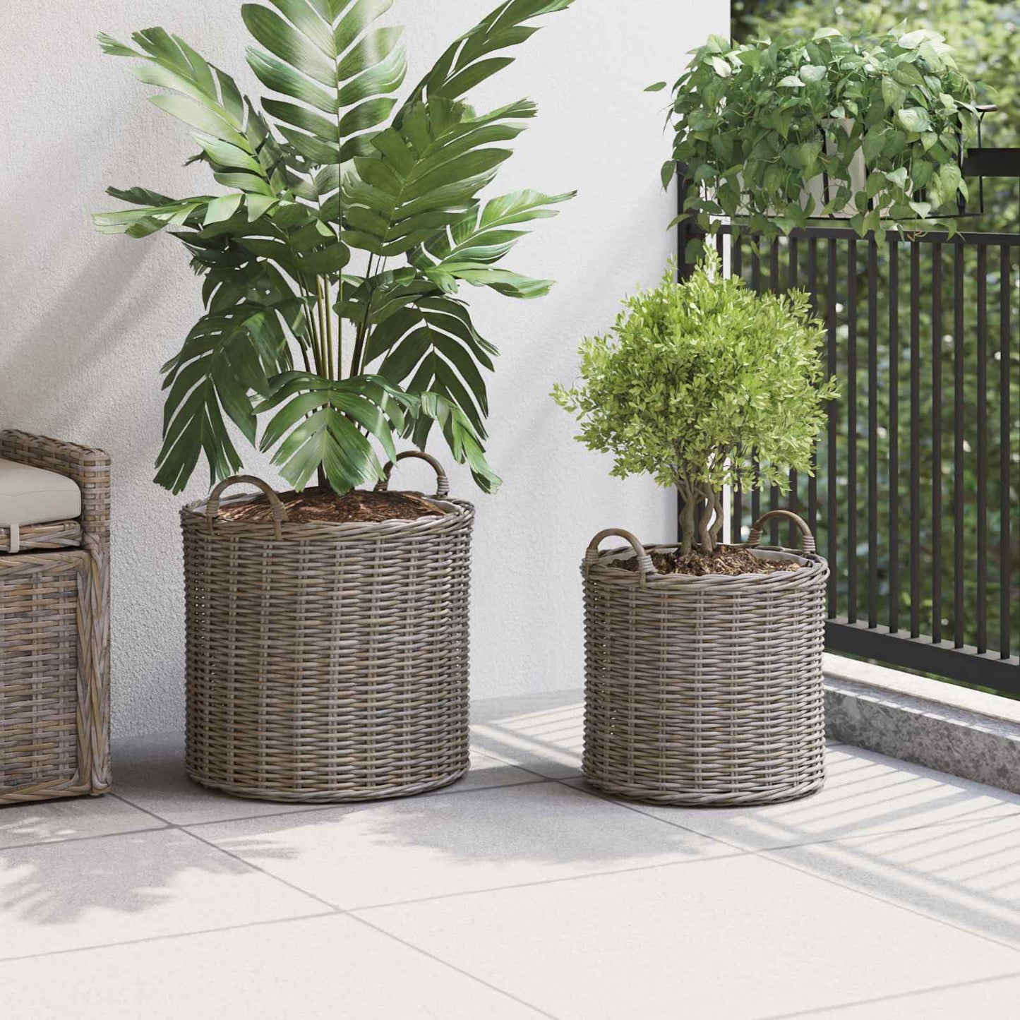 Planterkurv med lagring 2 stk. Naturlig grå Kubu Rattan