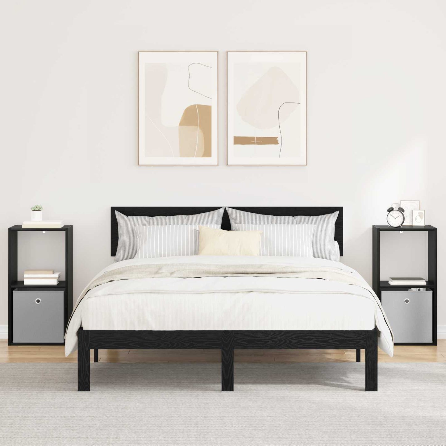 Nattbord 2 pcs Svart Eik 35 x 32 x 68,5 cm Konstruert tre