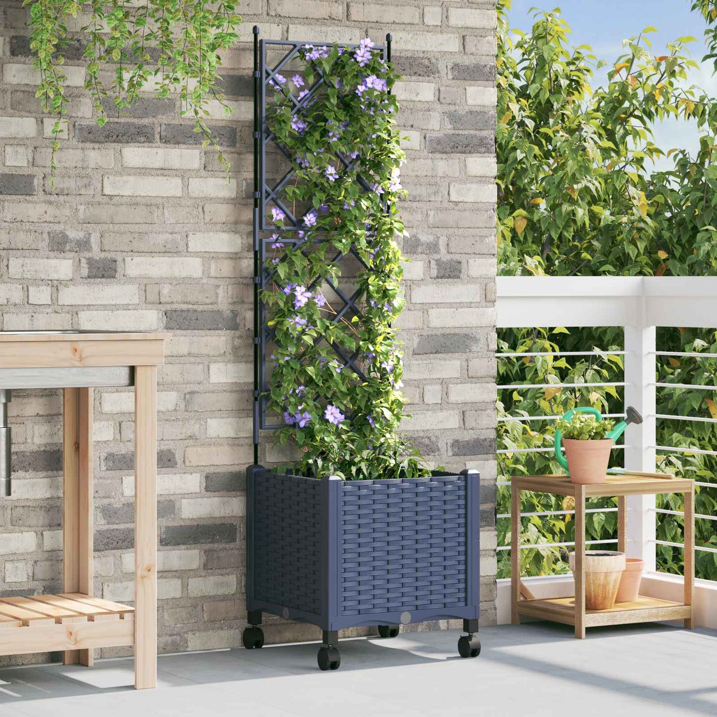 Hageplanter med espalier og hjul Grå 40 x 40 x 149 cm PP