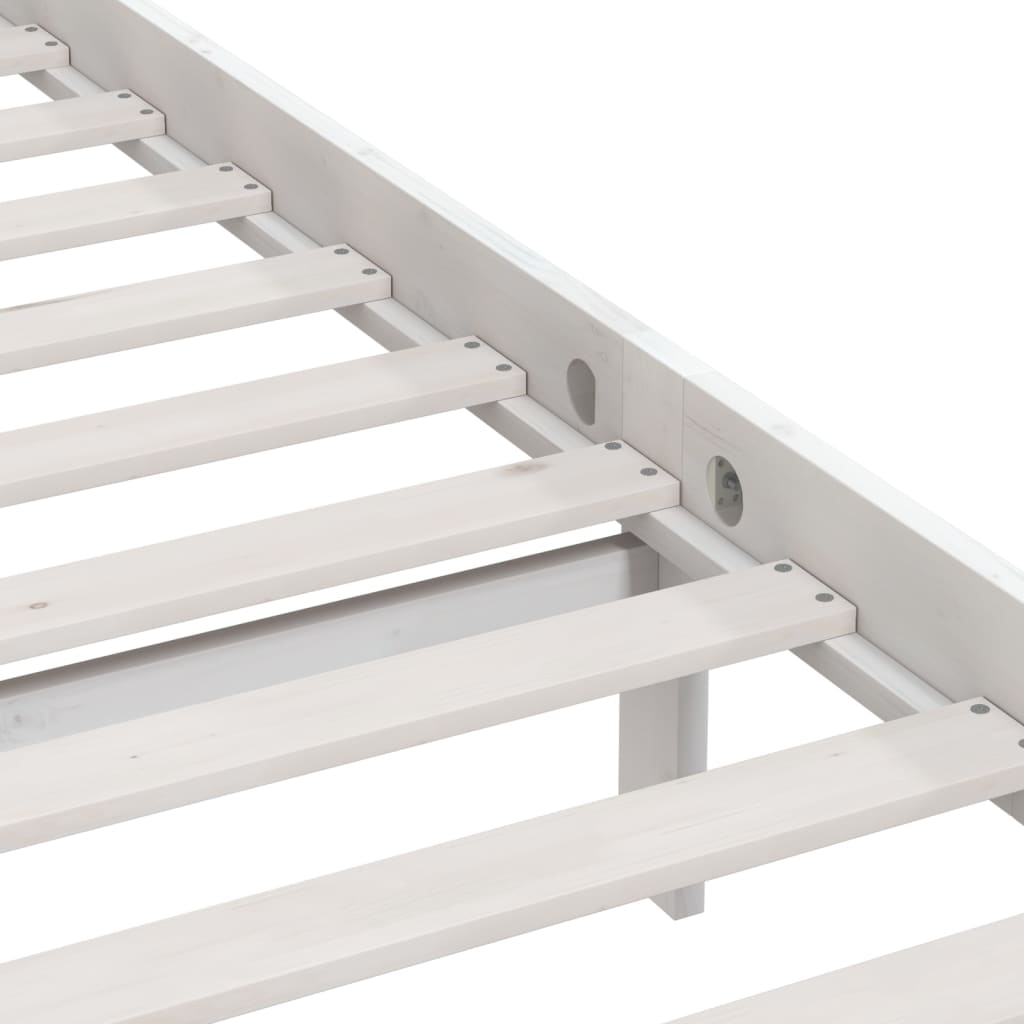 Sengeramme hvit heltre furu 140x190 cm