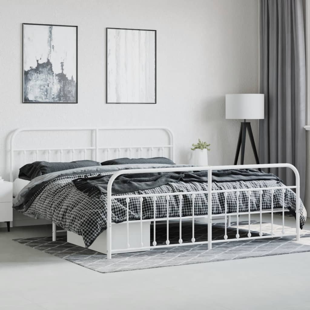 Sengeramme i metall med hode- og fotgavl hvit 200x200 cm