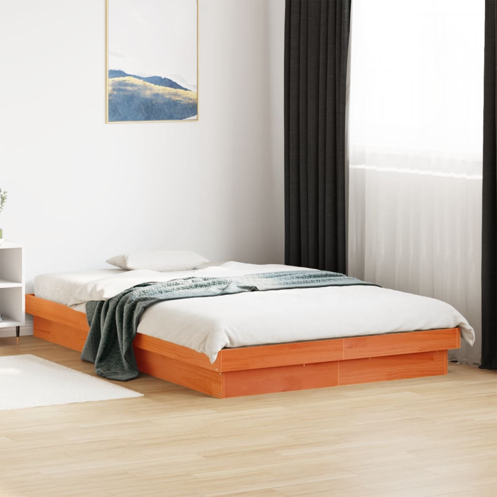 LED-sengeramme voksbrun 120x200 cm heltre furu