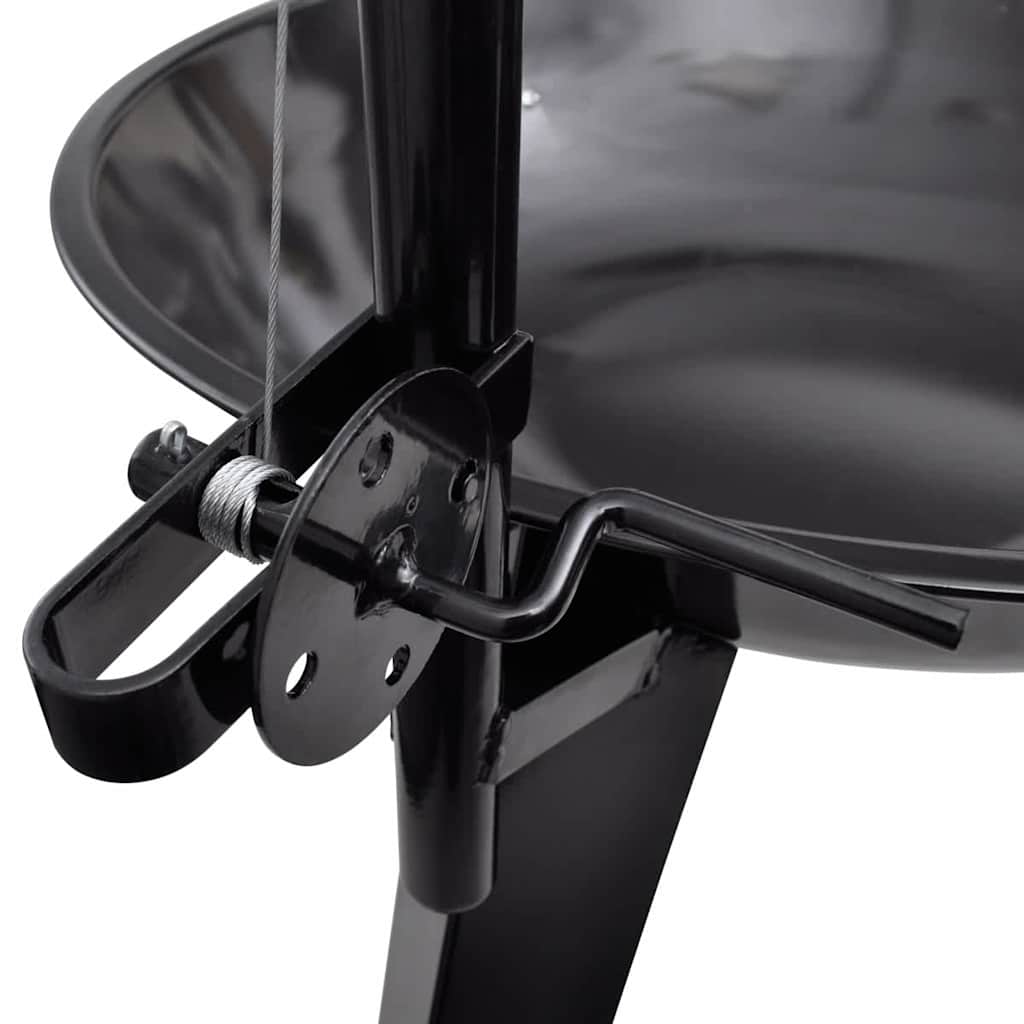Kullgrill med stativ og hengende gitter
