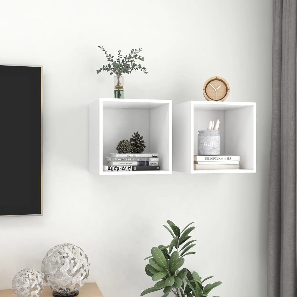 Veggskap i 2 stk 37x37x37 cm konstruert tre hvit