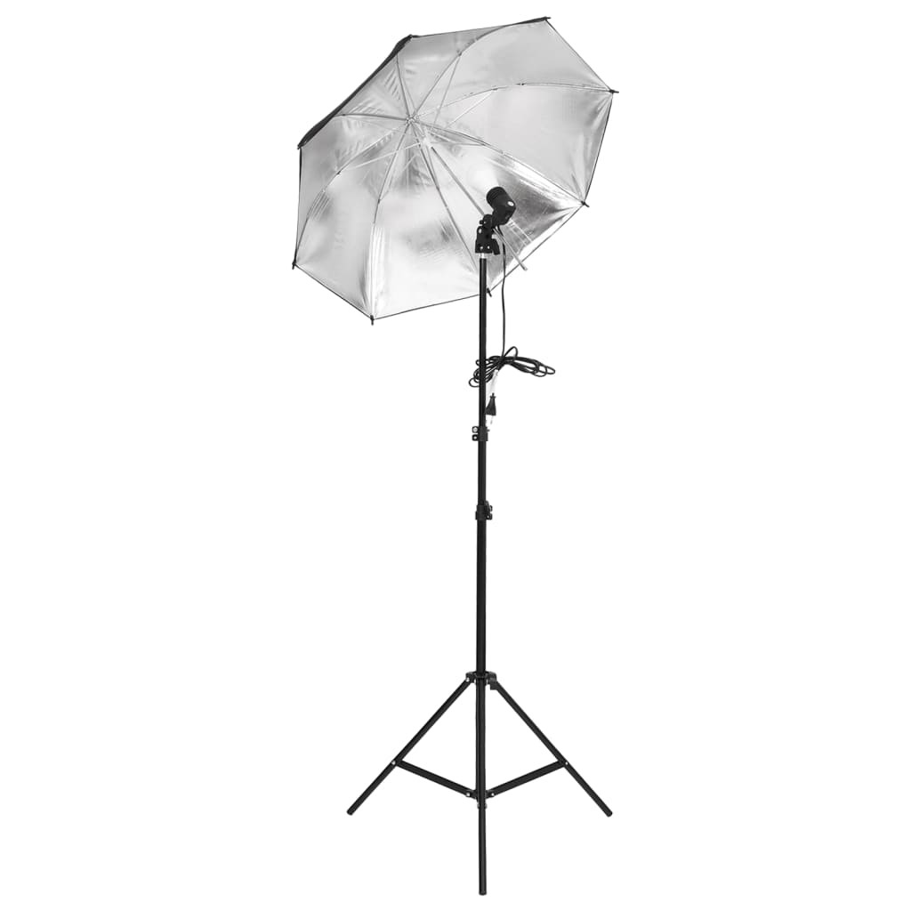 Fotostudiosett med lyssett, bakgrunn og reflektor
