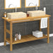 Baderomshylle med kremhvite marmorvasker heltre teak