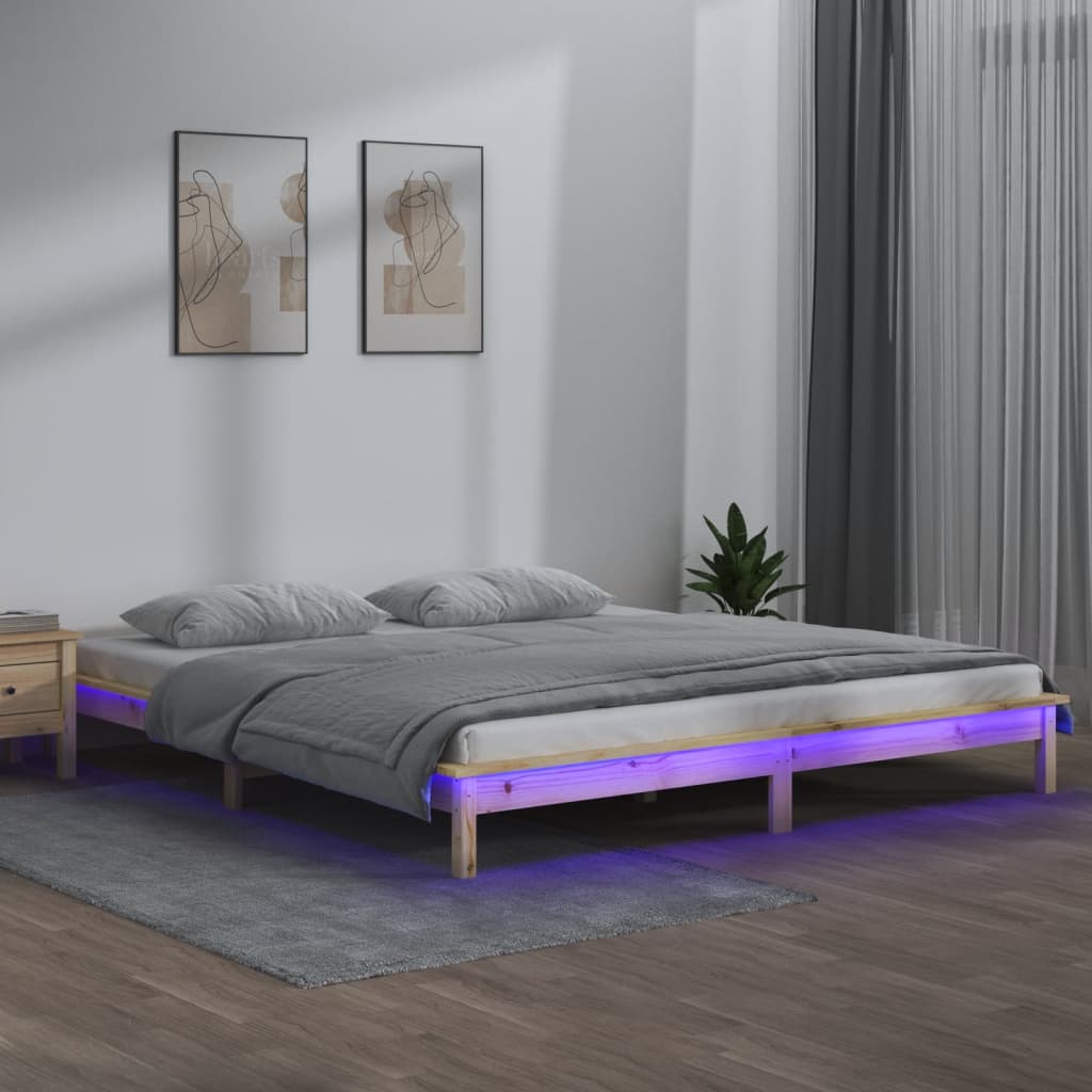 Sengeramme med LED 140x190 cm heltre