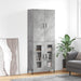 Highboard betonggrå 69,5x34x180 cm konstruert tre