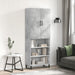 Highboard betonggrå 69,5x34x180 cm konstruert tre