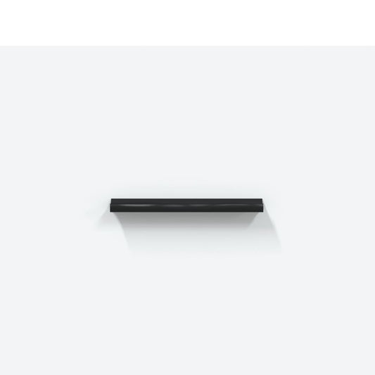 Highboard hvit 69,5x31x115 cm konstruert tre